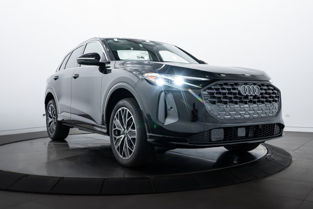 2025 Audi Q5 Premium Plus