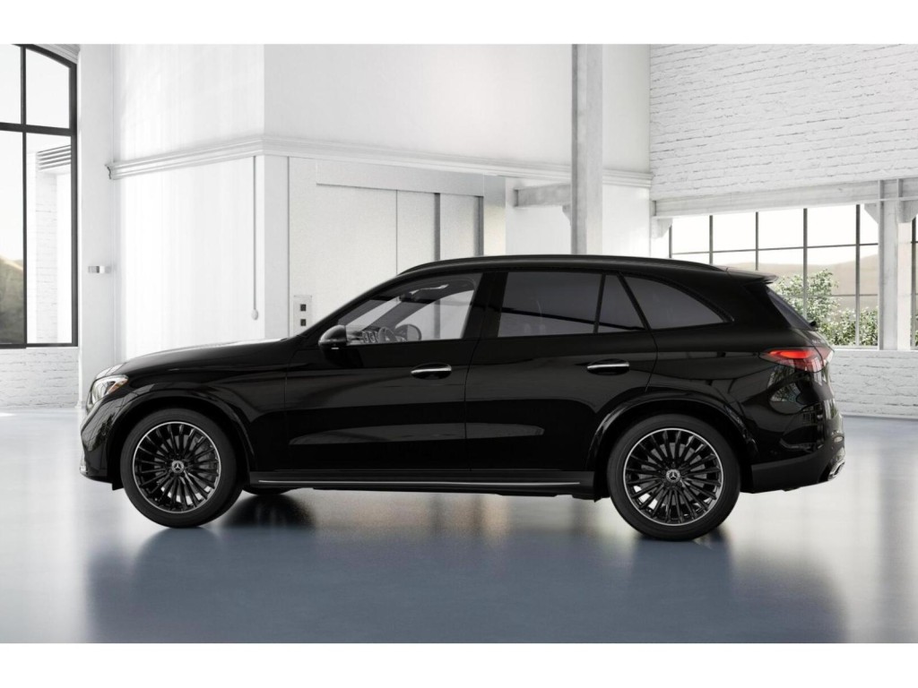 2026 Mercedes Benz GLC 300 photo 31