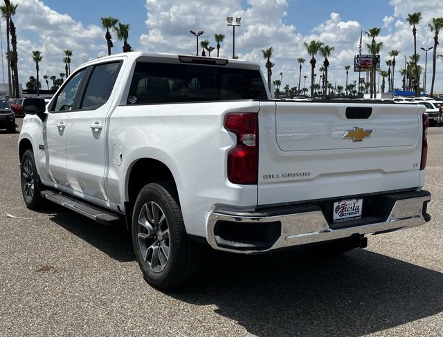 2026 Chevrolet Silverado 1500 LT photo 5