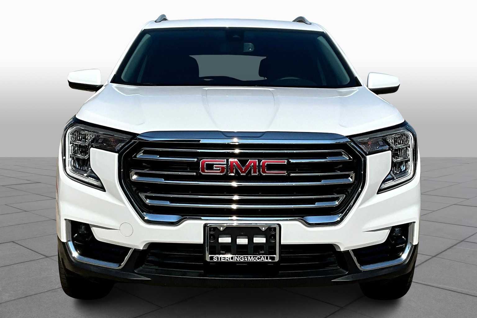 2024 Gmc Terrain SLT photo 3