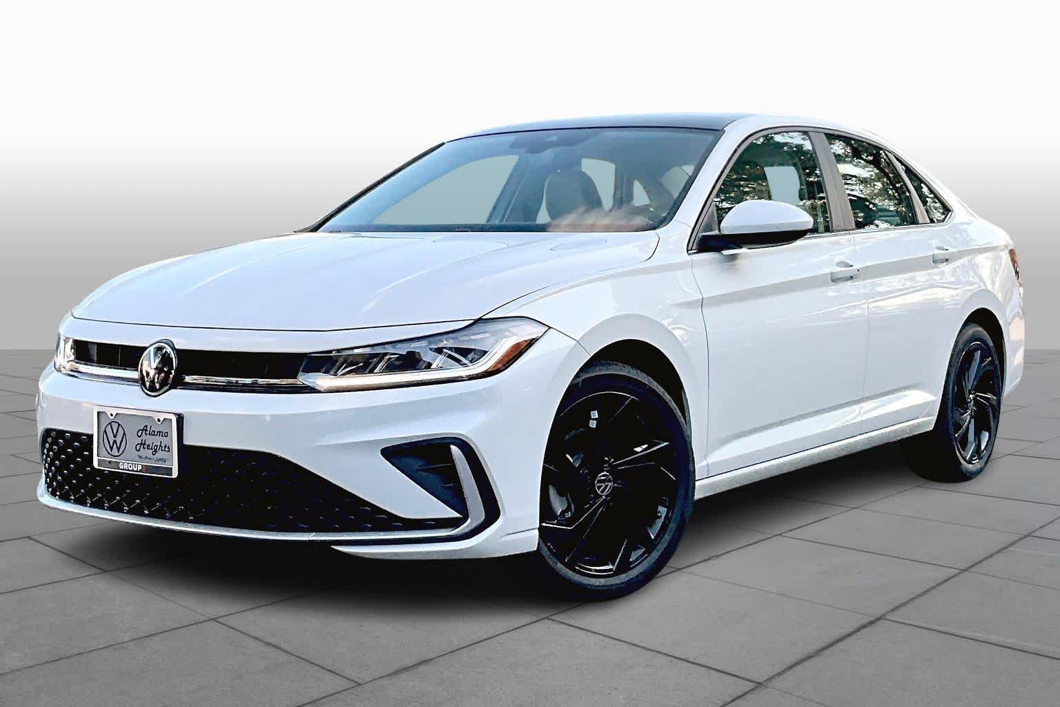 2026 Volkswagen Jetta SE's photo