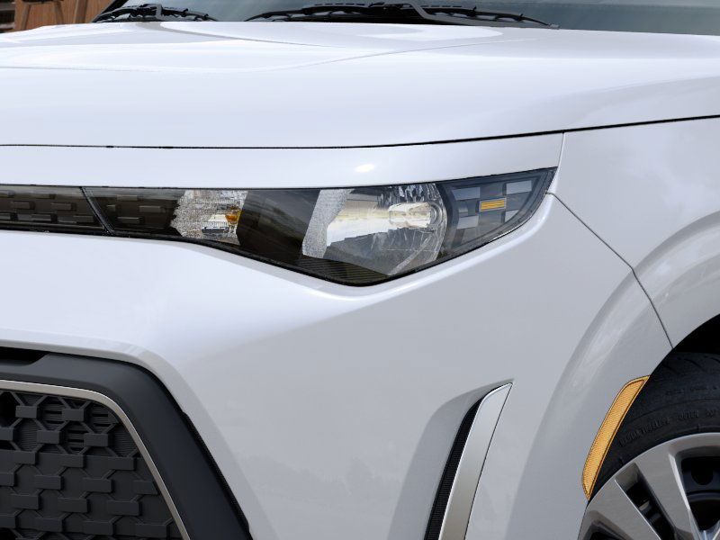 2025 Kia Soul LX photo 9