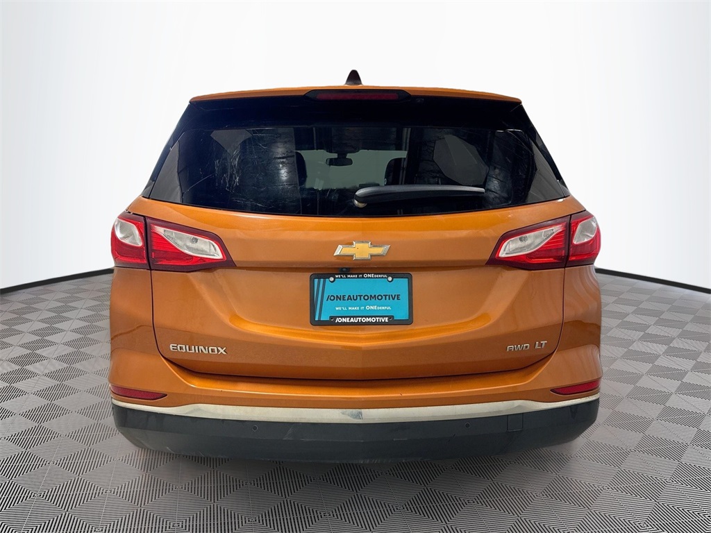 2018 Chevrolet Equinox LT photo 11