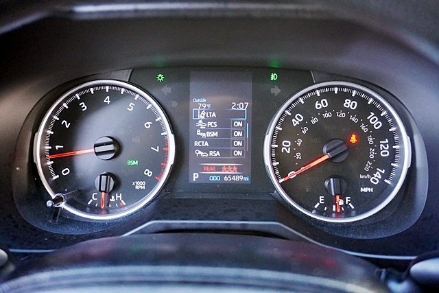 Used 2021 Gray Toyota XLE image 30