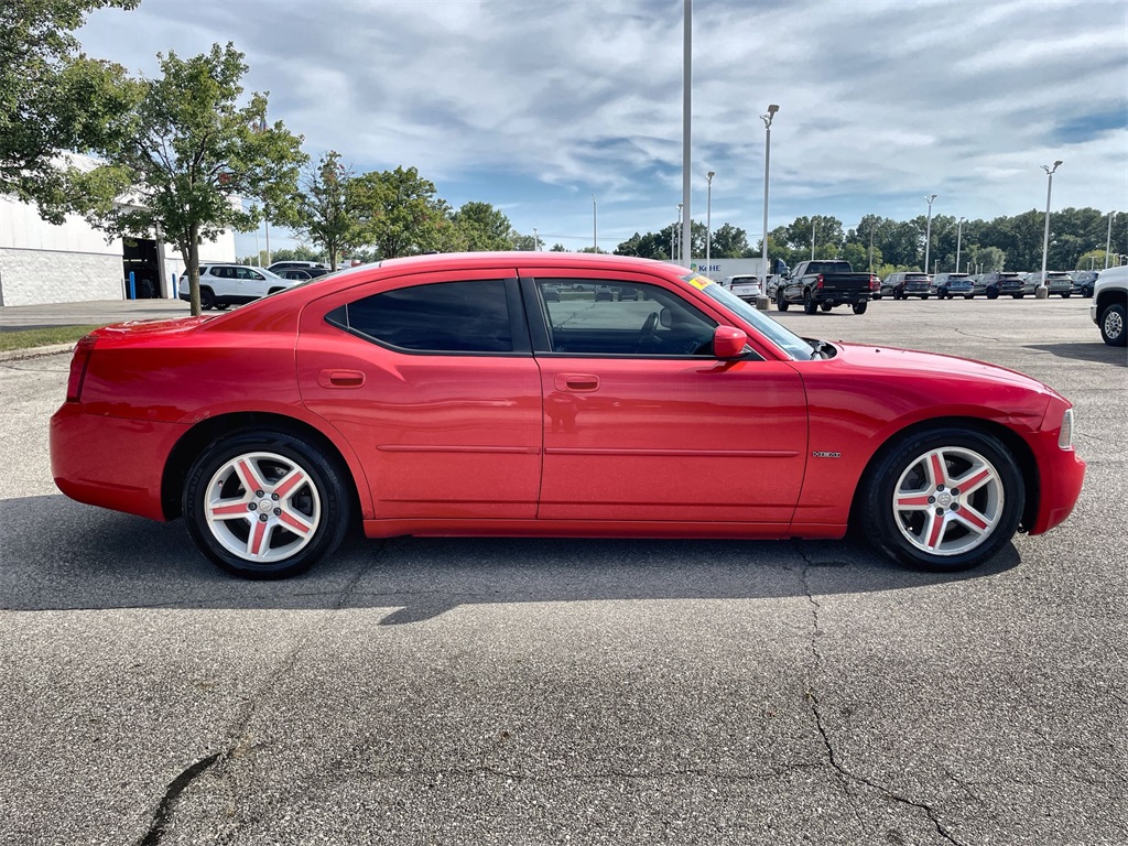 2010 Dodge Charger R/T photo 9