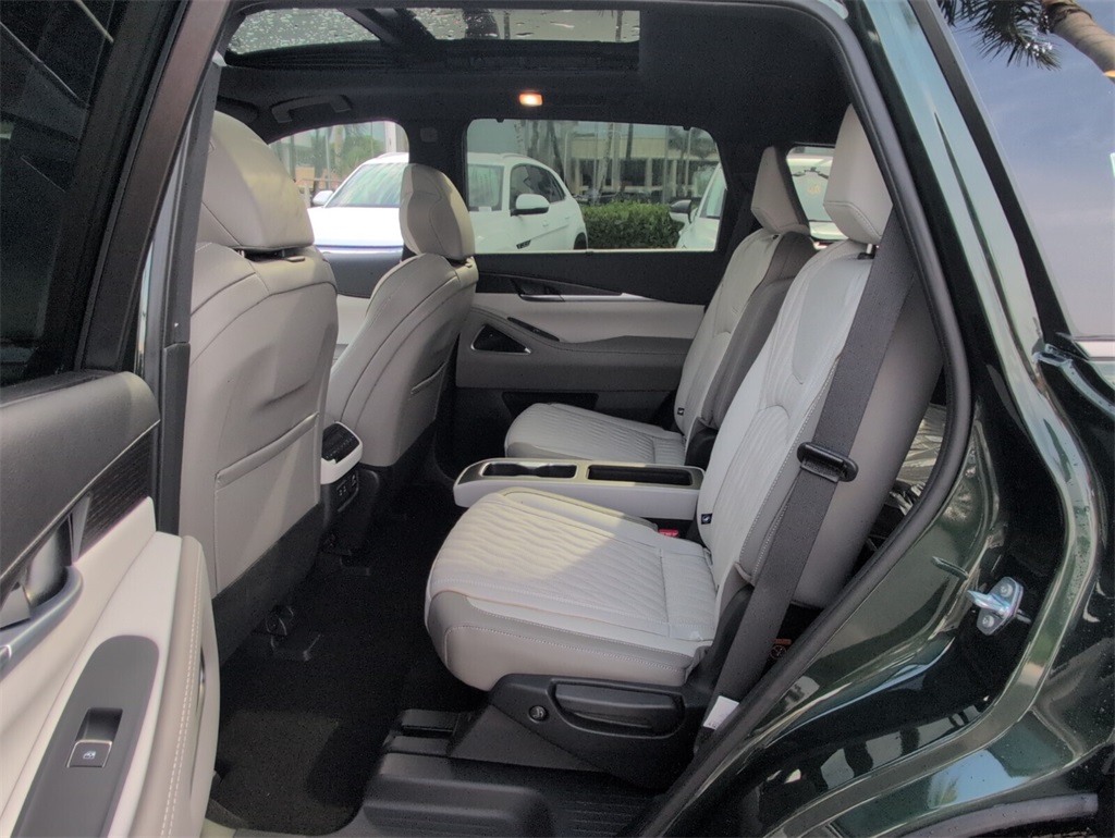 2026 Infiniti QX60 Autograph AWD photo 6