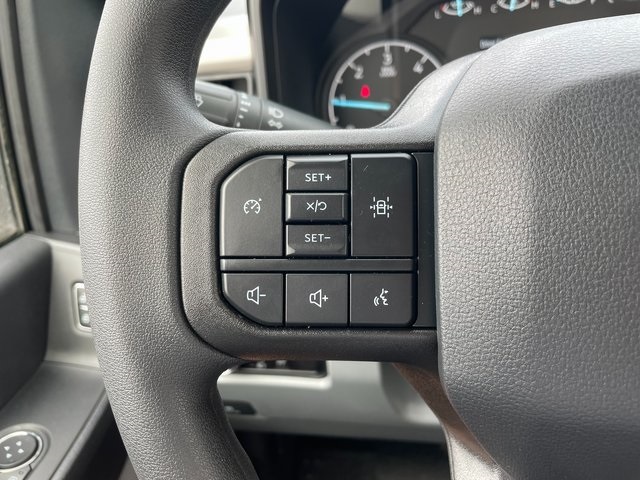 2025 Ford F-450 photo 15