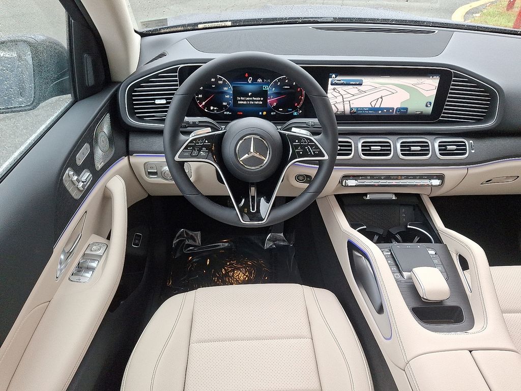 2026 Mercedes Benz GLE 450 4MATIC photo 4