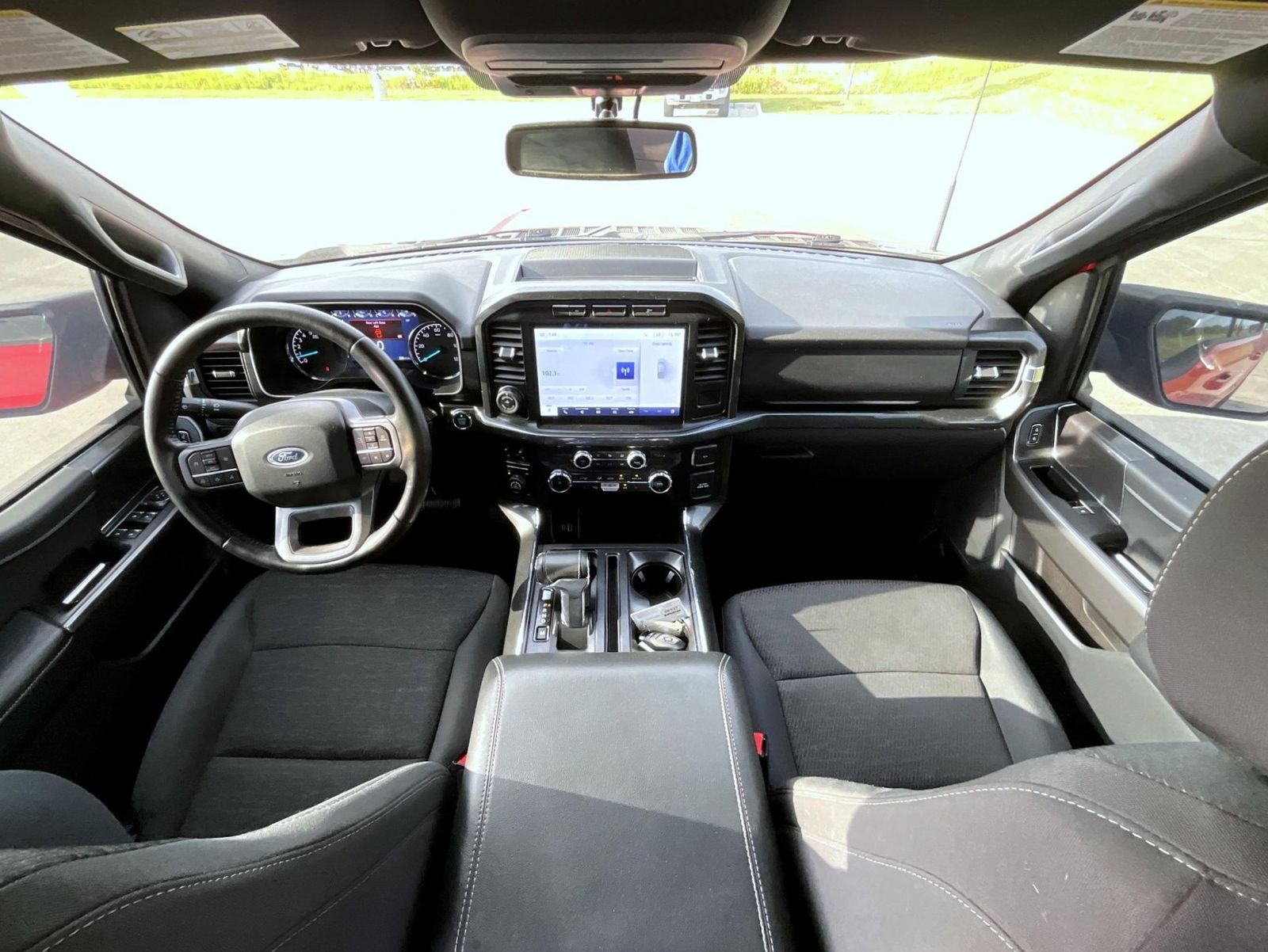 2022 Ford F-150 XLT photo 14