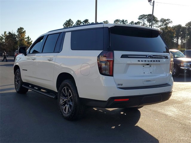 2024 Chevrolet Suburban Z71 photo 2