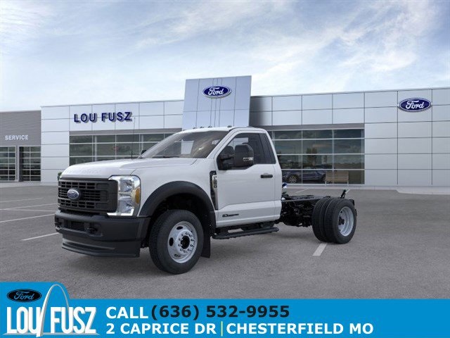 2025 Ford F-550 Super Duty Chassis Cab XL's photo