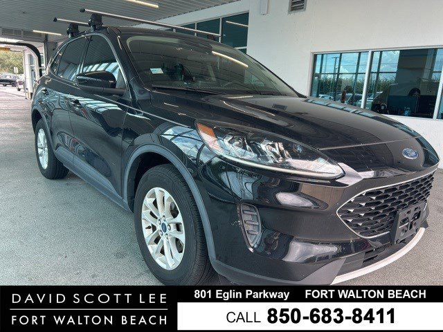 2020 Ford Escape SE's photo