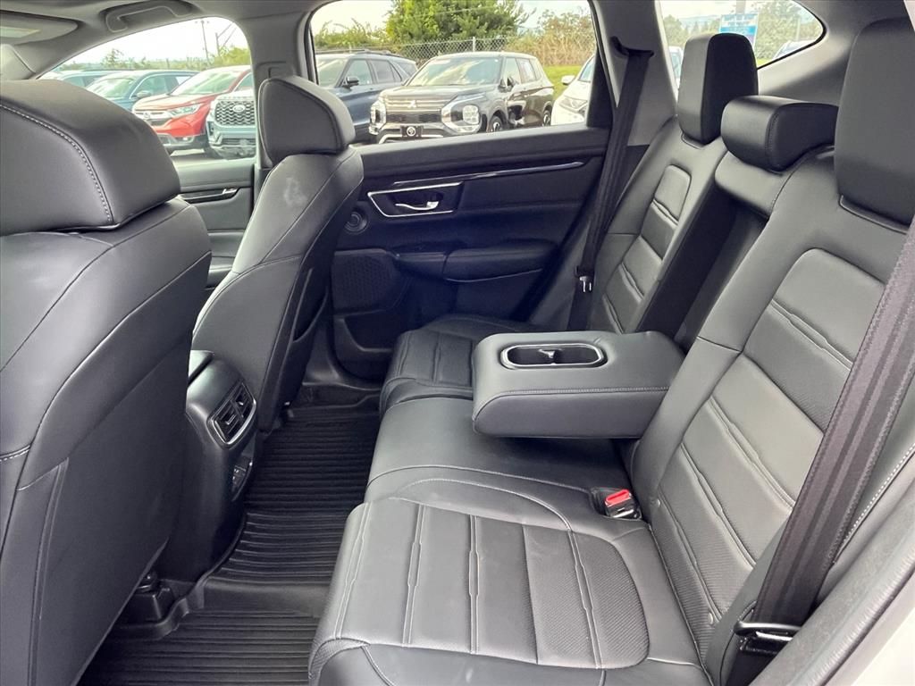 2021 Honda CR-V Touring photo 18