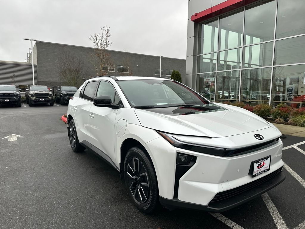 2026 Toyota bZ XLE's photo