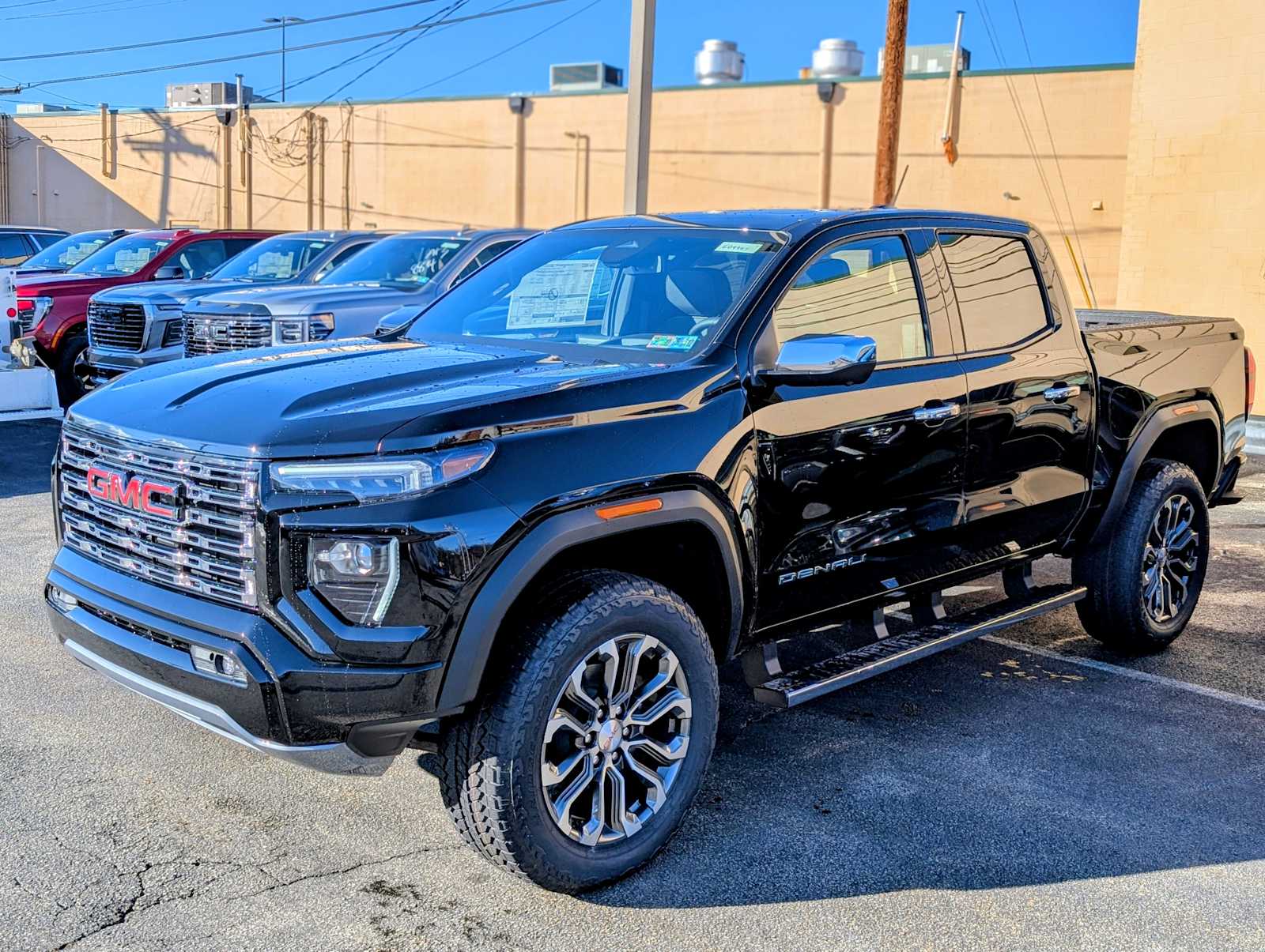 2026 GMC Canyon Denali's photo