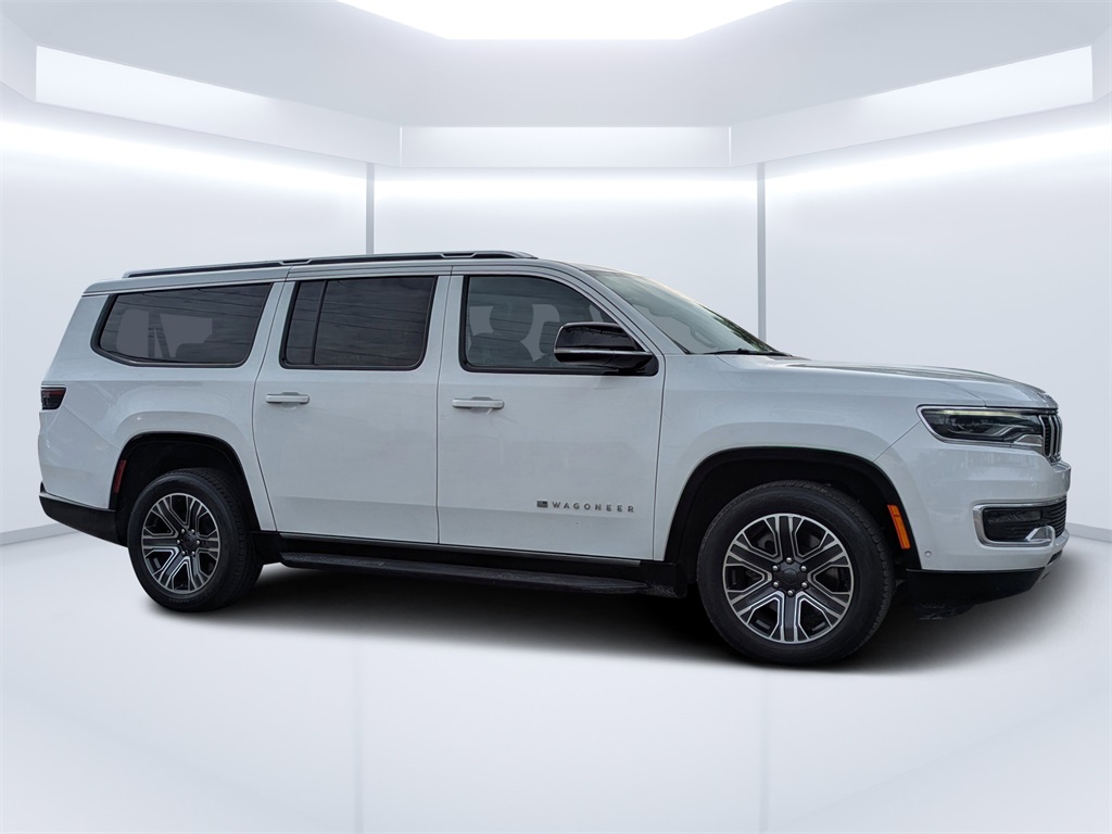 2024 Jeep Wagoneer L Series II's photo