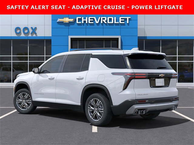 2025 Chevrolet Traverse photo 3
