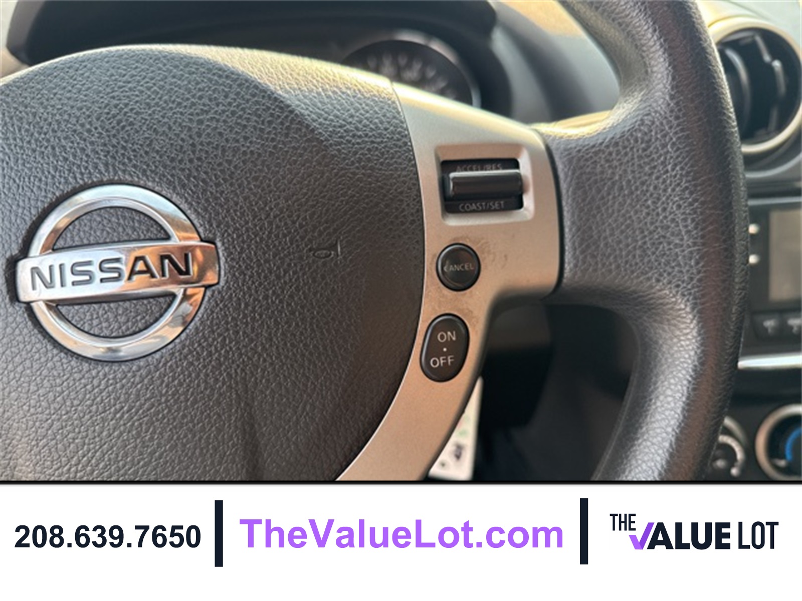 2015 Nissan Rogue Select S photo 24