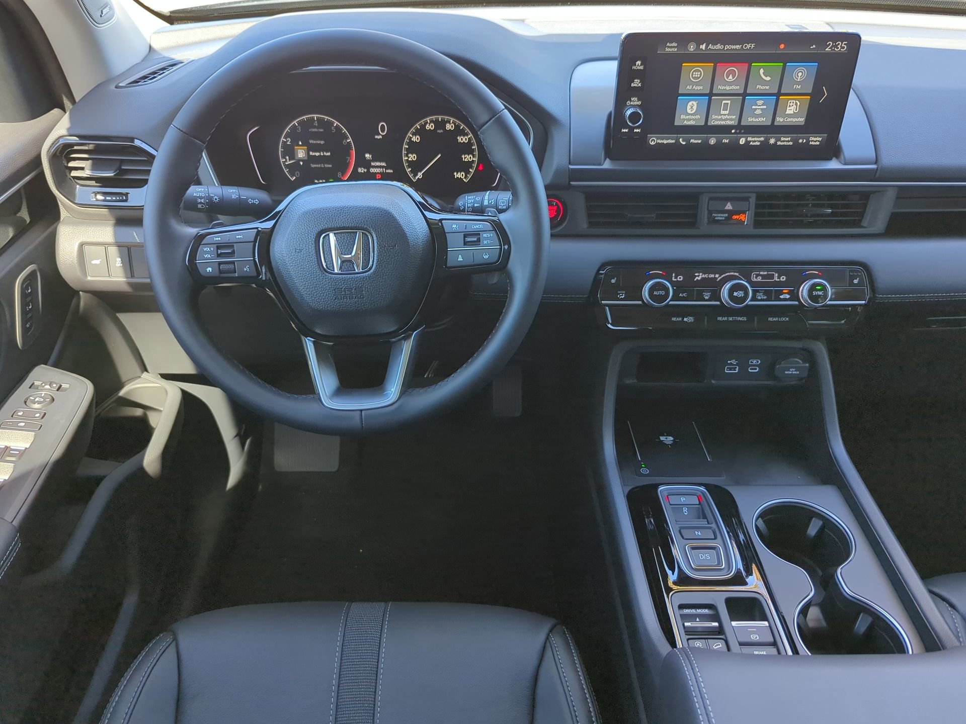2025 Honda Pilot Touring photo 15