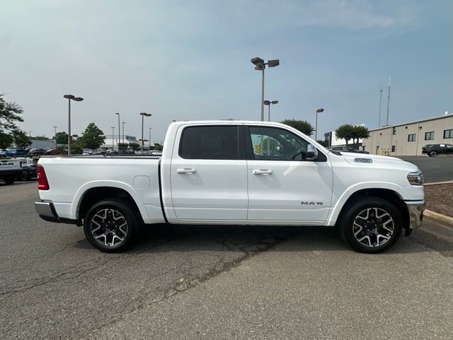 2025 Ram 1500 Laramie photo 3