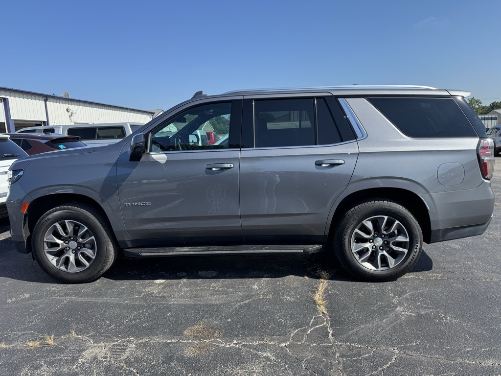 2022 Chevrolet Tahoe LT photo 3