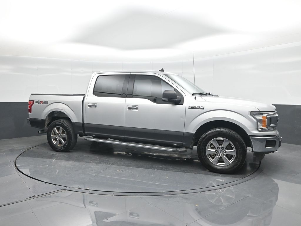 2019 Ford F-150 XLT photo 4