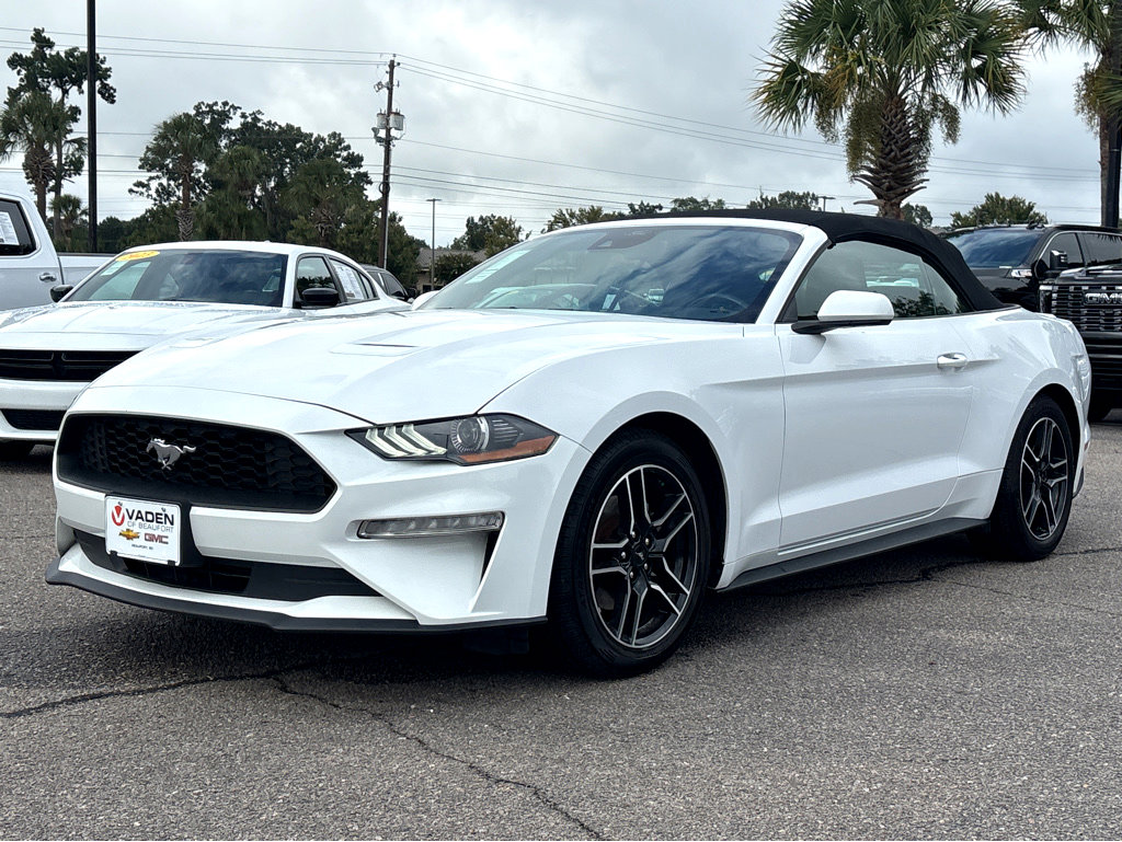 2022 Ford Mustang EcoBoost Premium photo 3