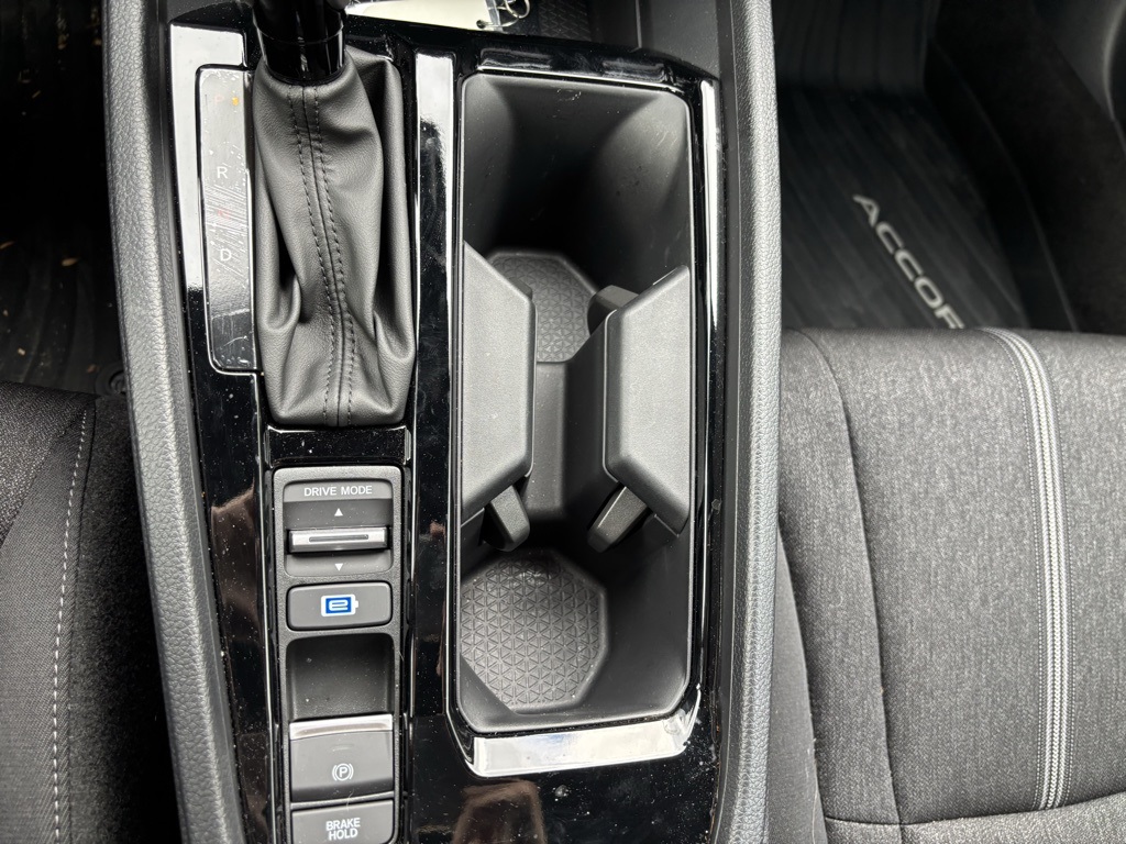 2025 Honda Accord Sport photo 21