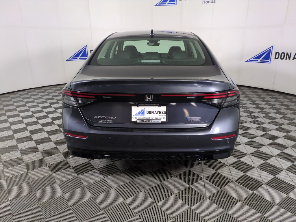 2025 Honda Accord Hybrid Touring photo 4