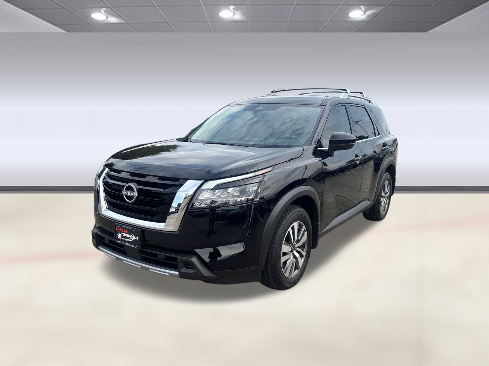 2025 Nissan Pathfinder SL's photo