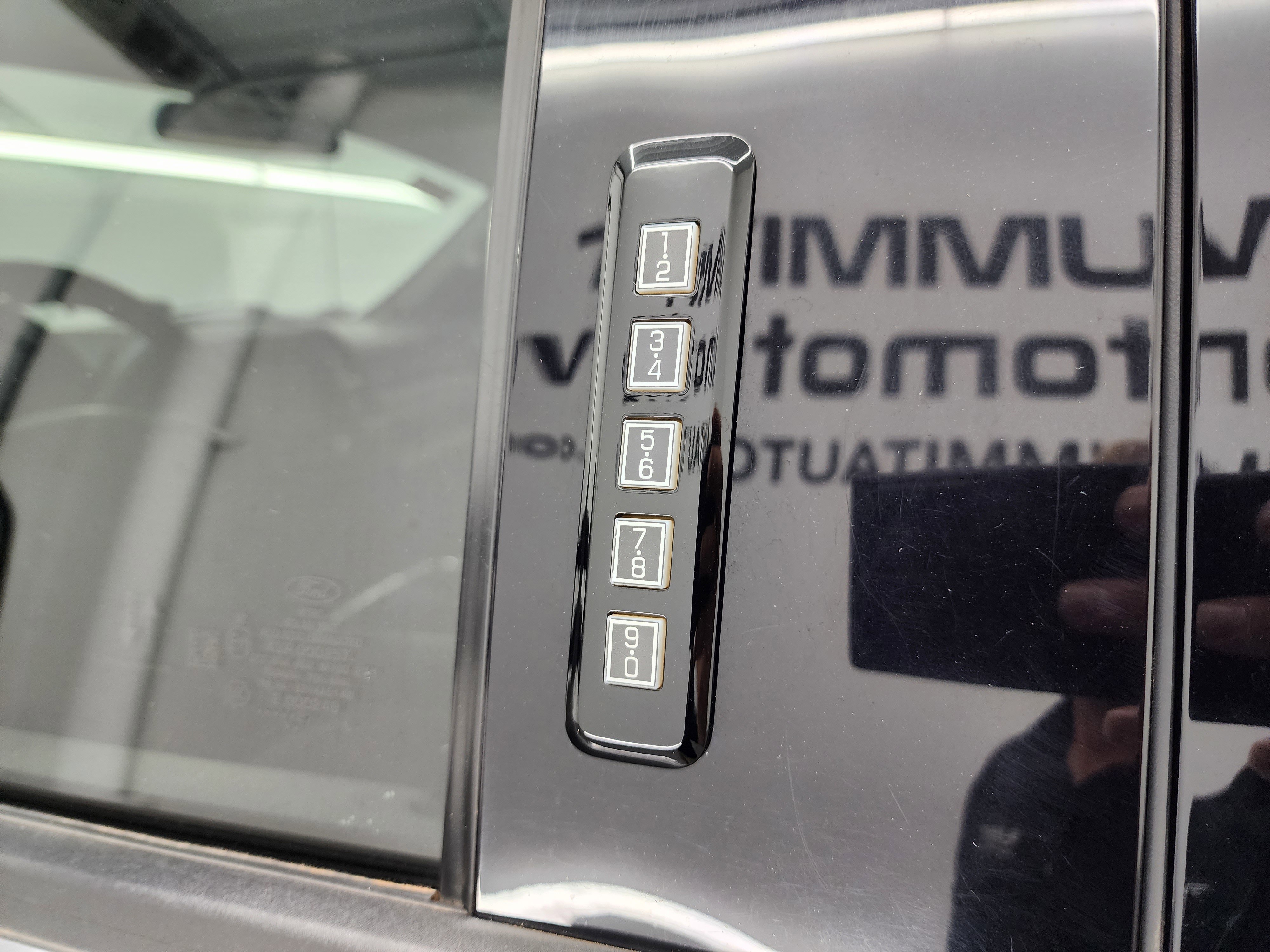 2021 Ford F-250 photo 10