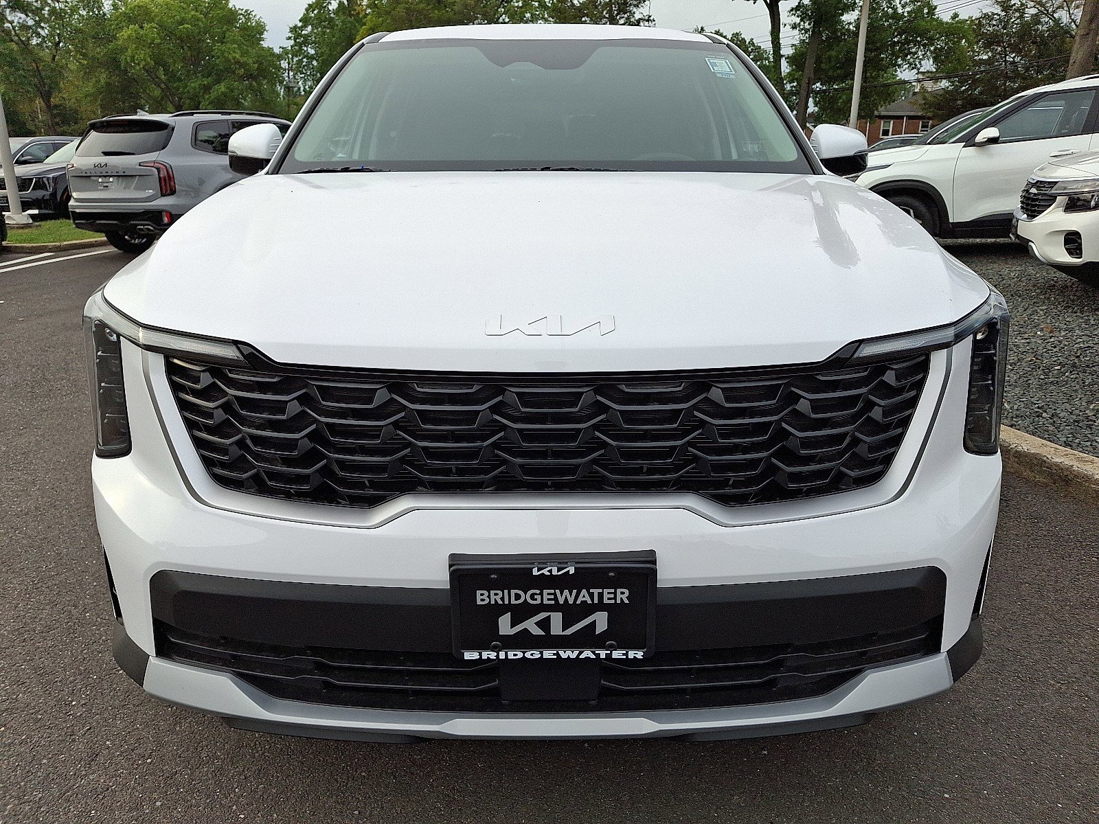 2026 Kia Sorento LX photo 2