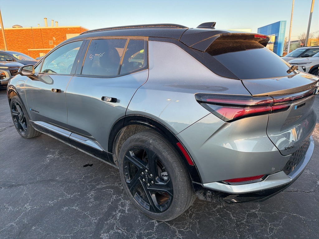 2024 CHEVROLET EQUINOX - Image 4