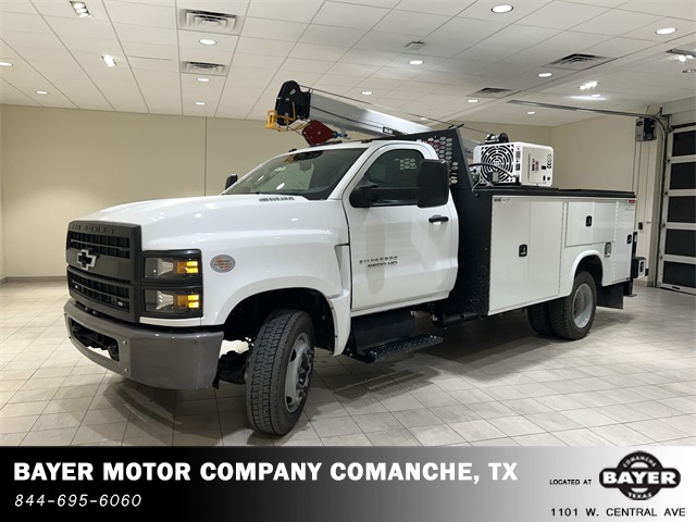2023 Chevrolet Silverado 4500 Medium Duty Chassis Cab Work Truck's photo
