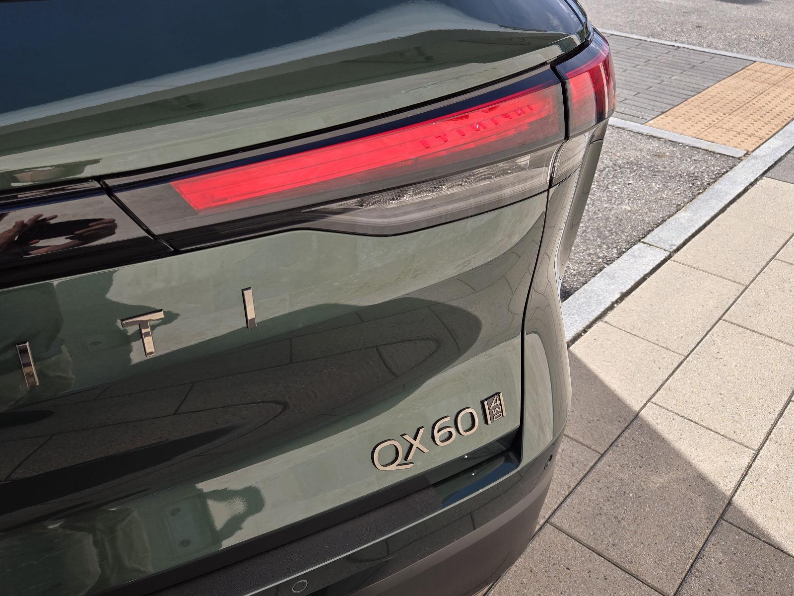 2026 Infiniti QX60 Autograph AWD photo 12