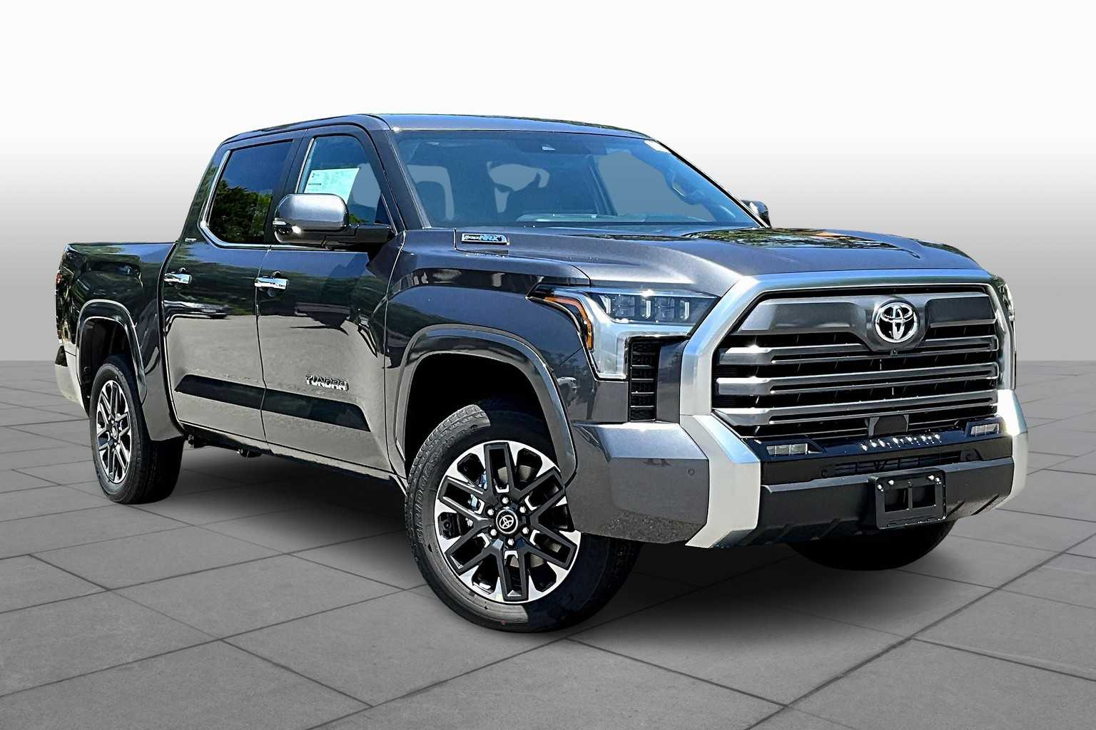 2025 Toyota Tundra Limited CrewMax photo 2