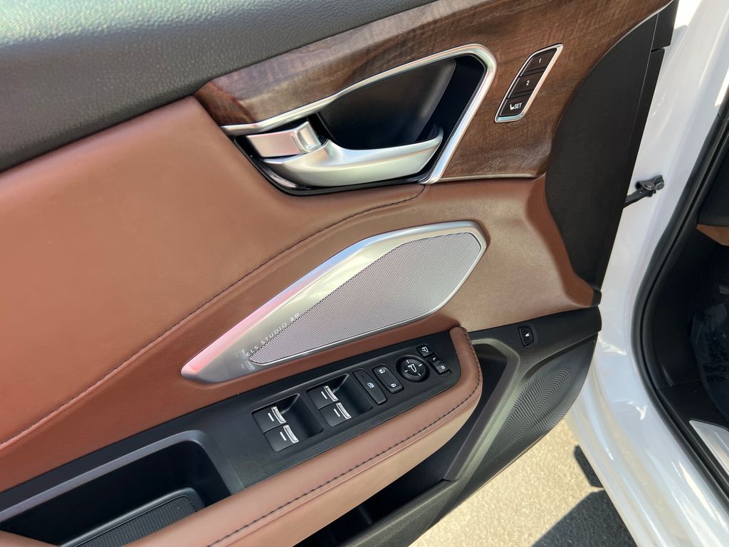 2023 Acura RDX Advance photo 12