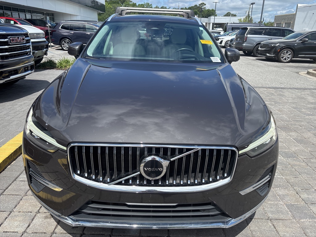 2022 Volvo XC60 B5 Inscription photo 25