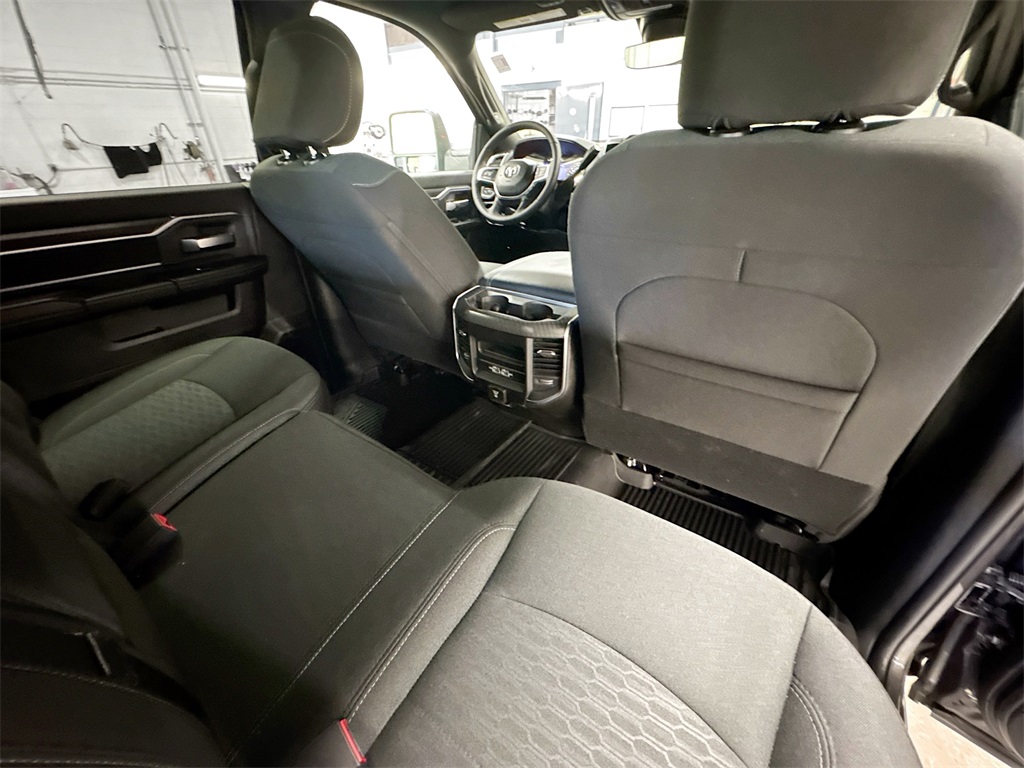 2025 Ram 2500 Big Horn photo 29