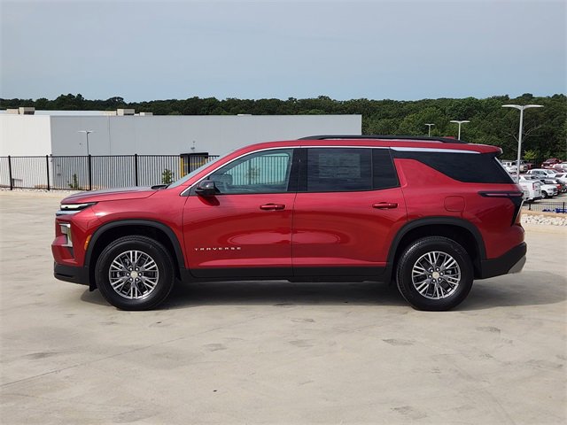 2026 Chevrolet Traverse photo 3