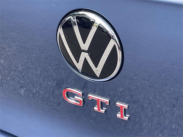 2025 Volkswagen Golf GTI Autobahn photo 13