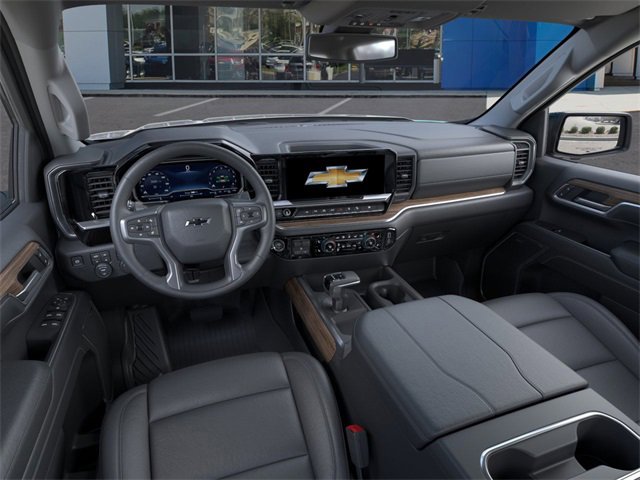 2025 Chevrolet Silverado 1500 RST photo 13