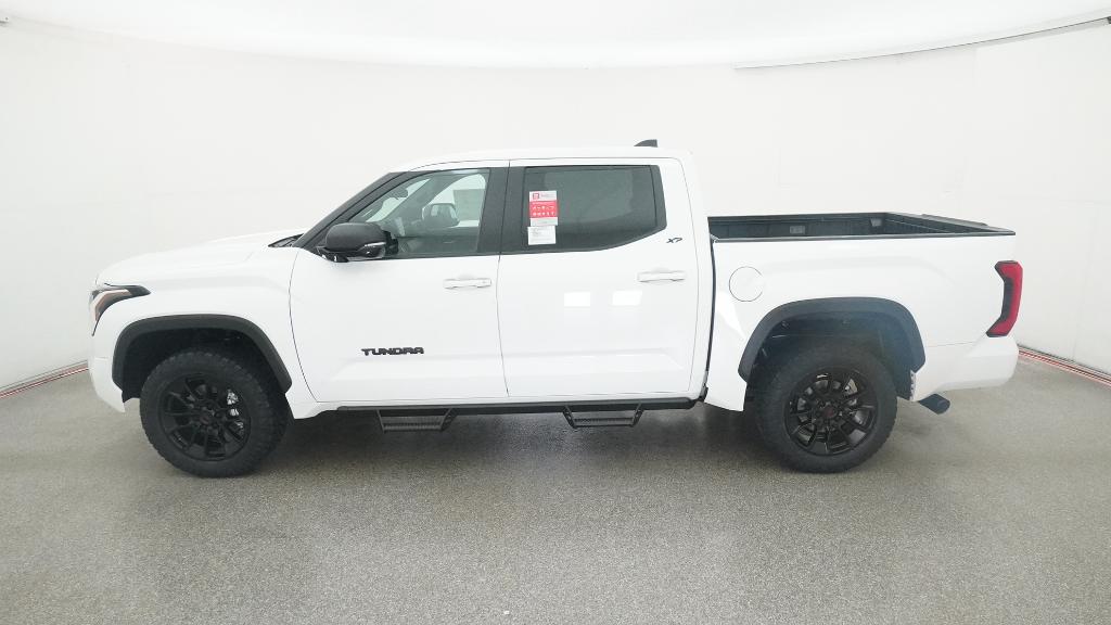 2026 Toyota Tundra SR5 CrewMax photo 8