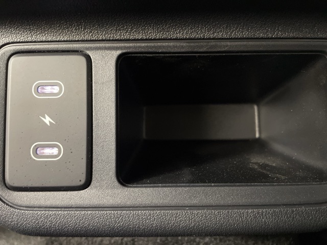 2025 Kia K4 GT-Line photo 35