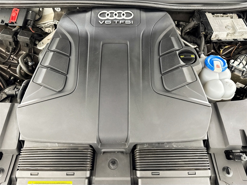 2017 Audi Q7 3.0T Premium Plus photo 21
