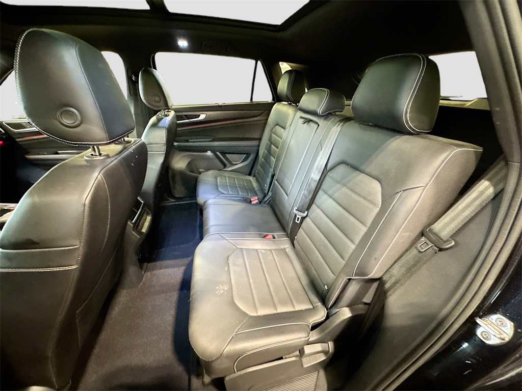 2024 Volkswagen Atlas Cross Sport SEL photo 25