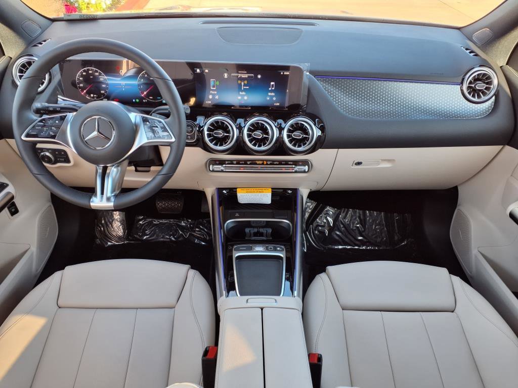 2026 Mercedes Benz GLA 250 photo 4