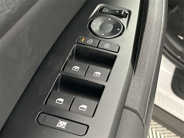 2026 Kia Sportage EX photo 5
