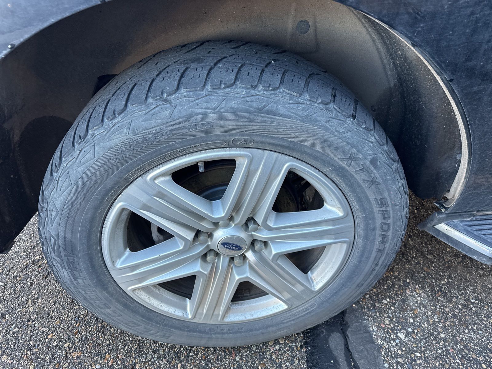 2018 Ford Expedition XLT photo 2