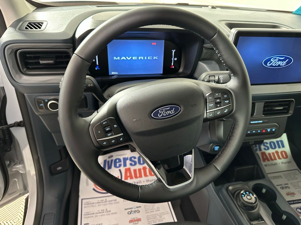 2025 Ford Maverick XLT photo 8